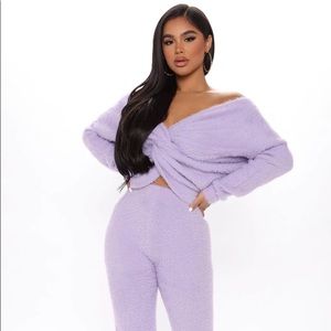 FASHION NOVA LAVENDER FUZZY LOUNGE SET! 💖